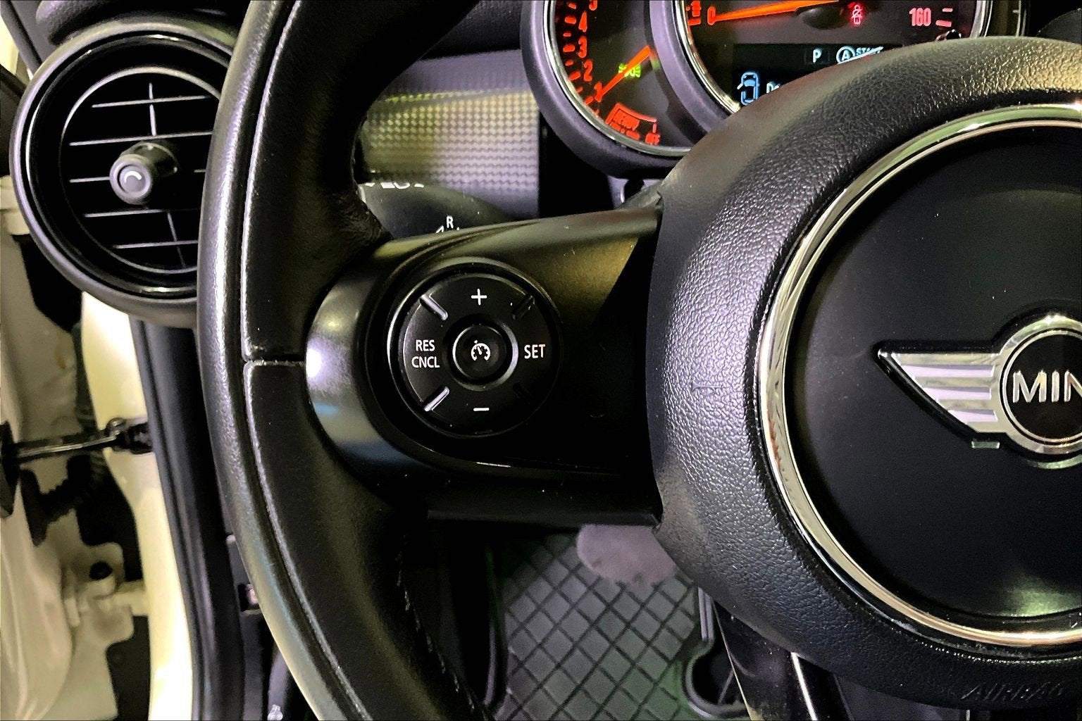 2018 MINI Hardtop 2 Door Cooper