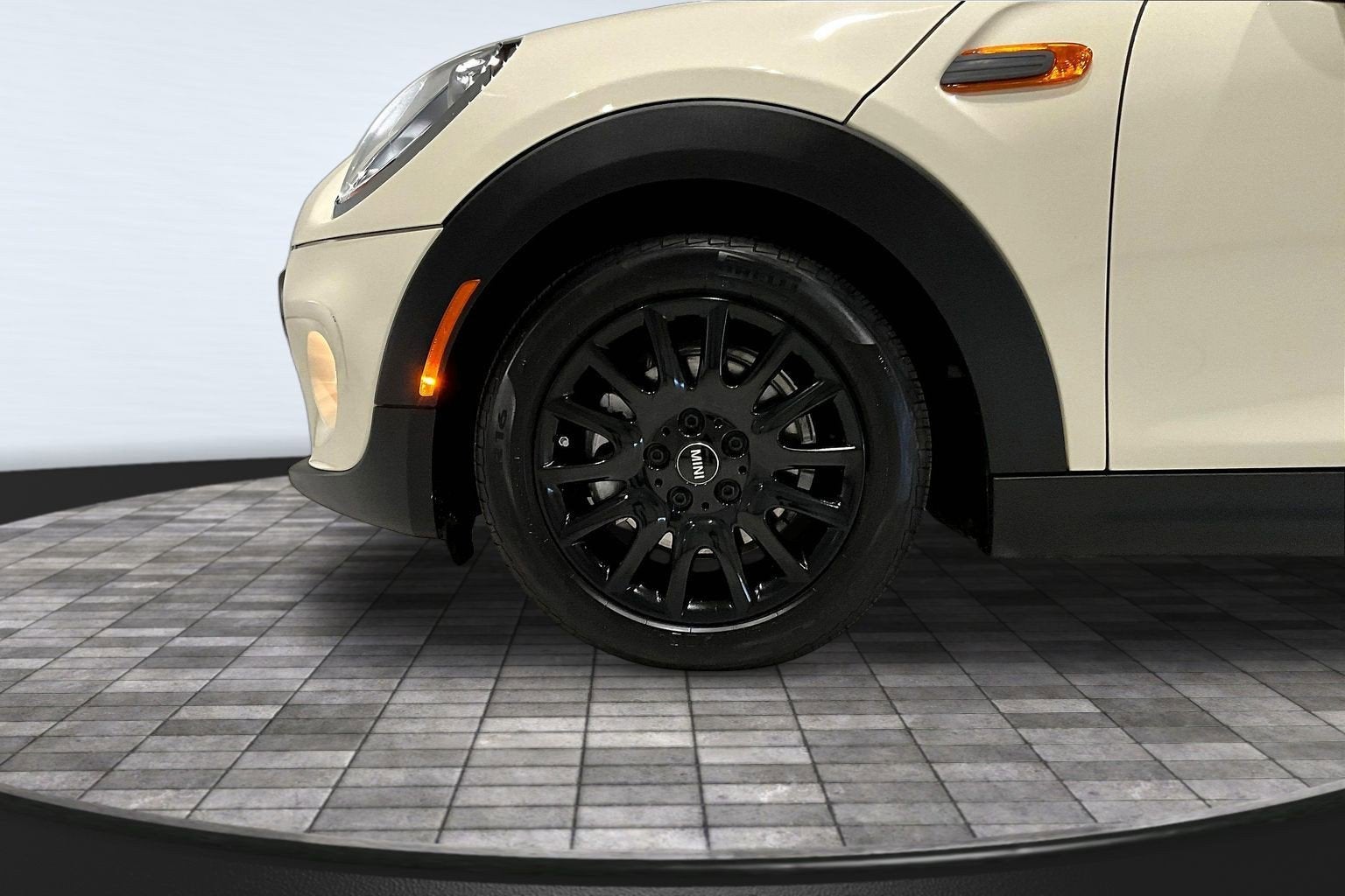 2018 MINI Hardtop 2 Door Cooper